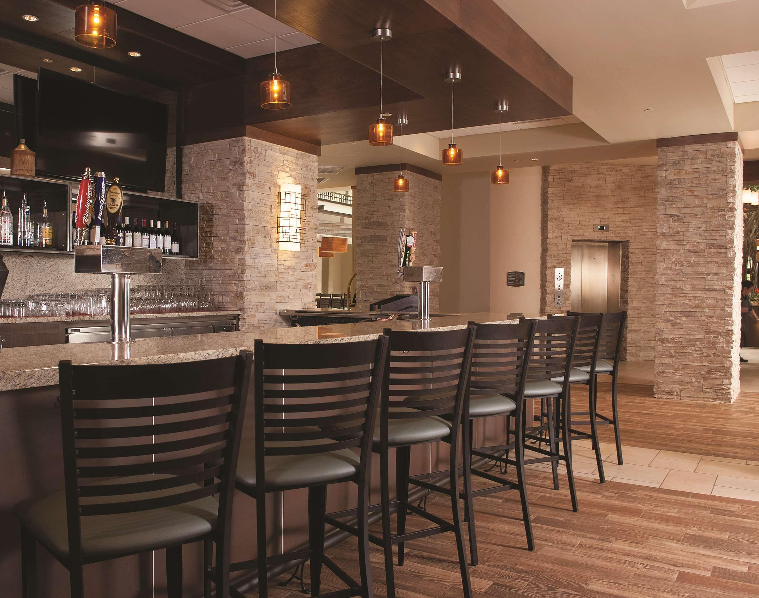 Embassy Suites By Hilton Nashville Airport Esterno foto