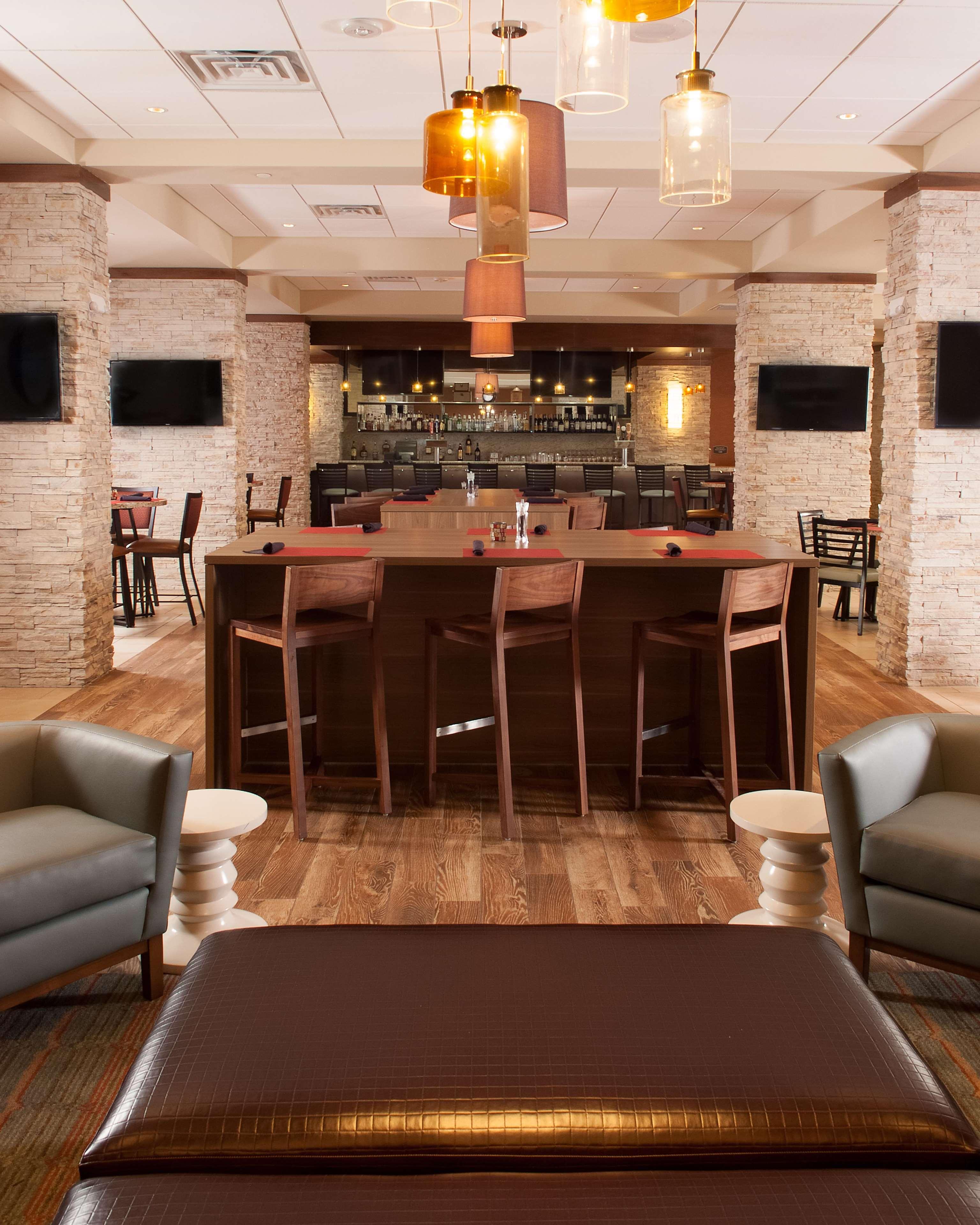 Embassy Suites By Hilton Nashville Airport Esterno foto