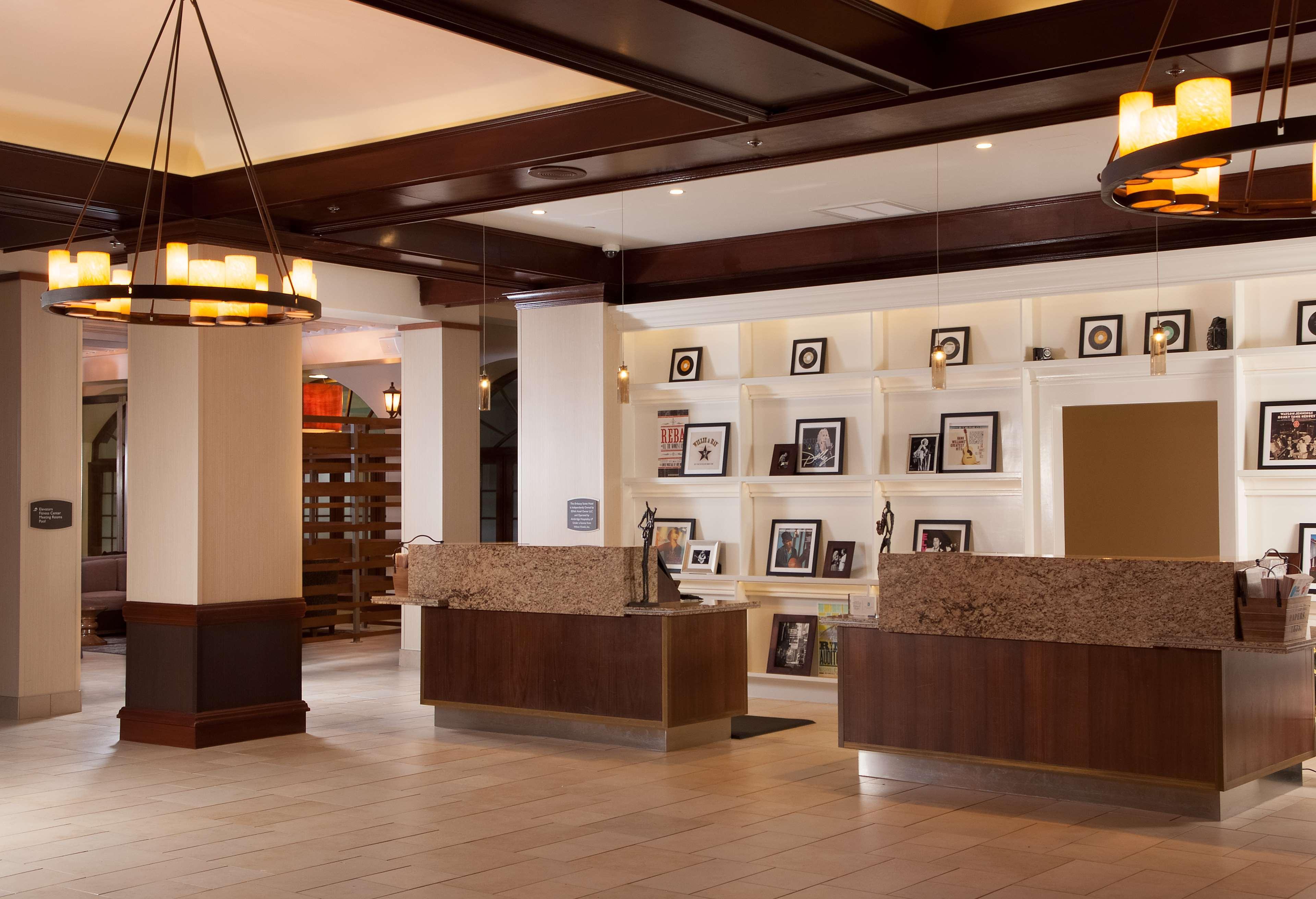Embassy Suites By Hilton Nashville Airport Esterno foto