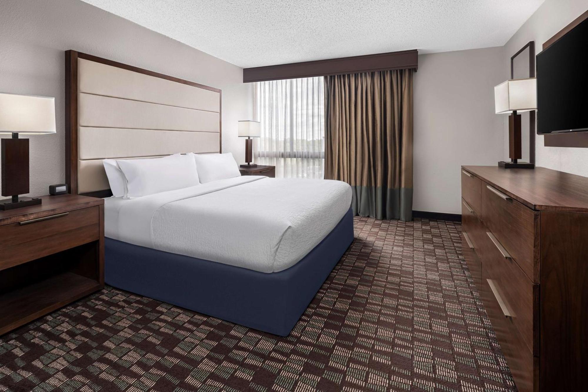 Embassy Suites By Hilton Nashville Airport Esterno foto