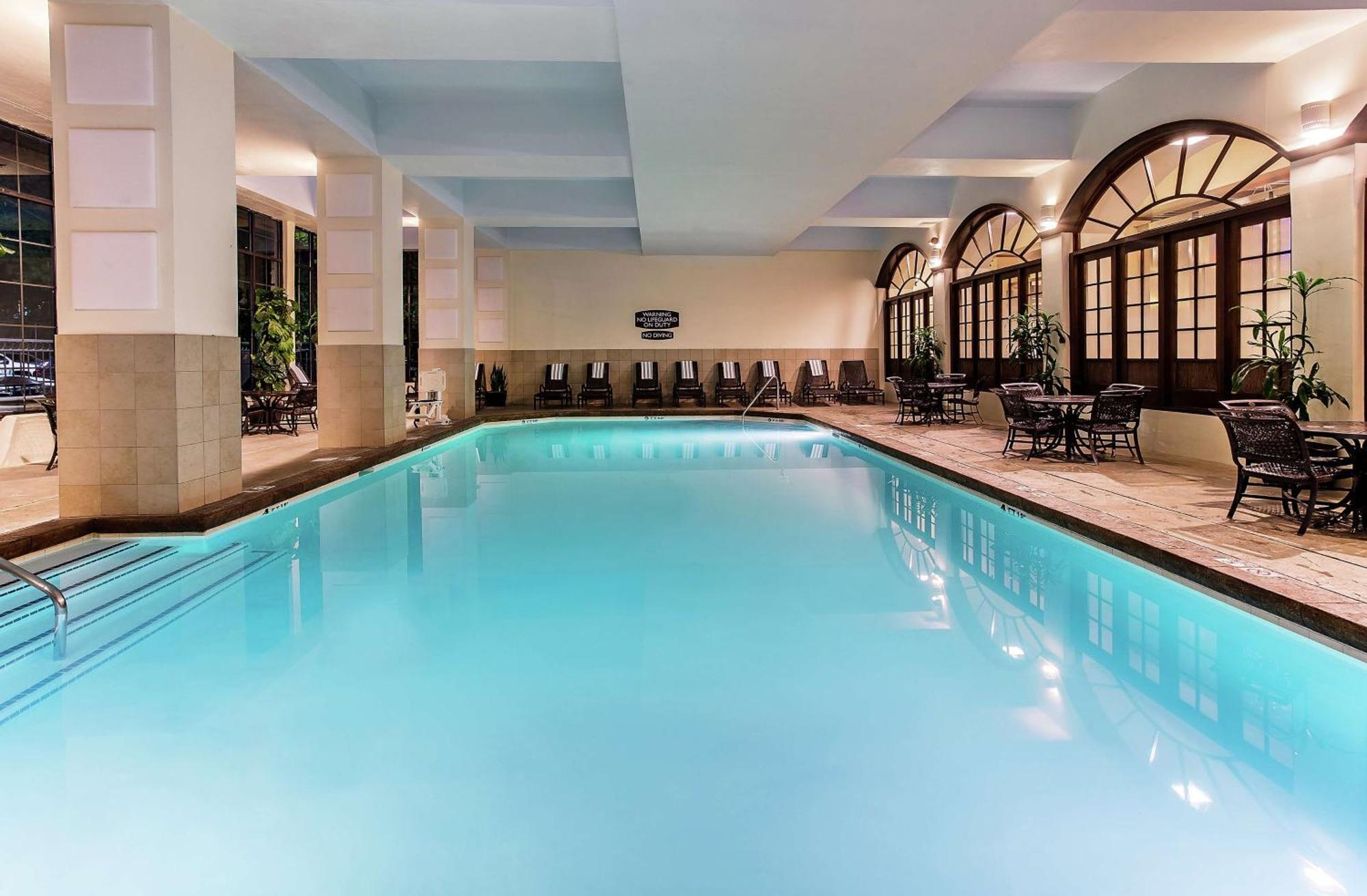 Embassy Suites By Hilton Nashville Airport Esterno foto
