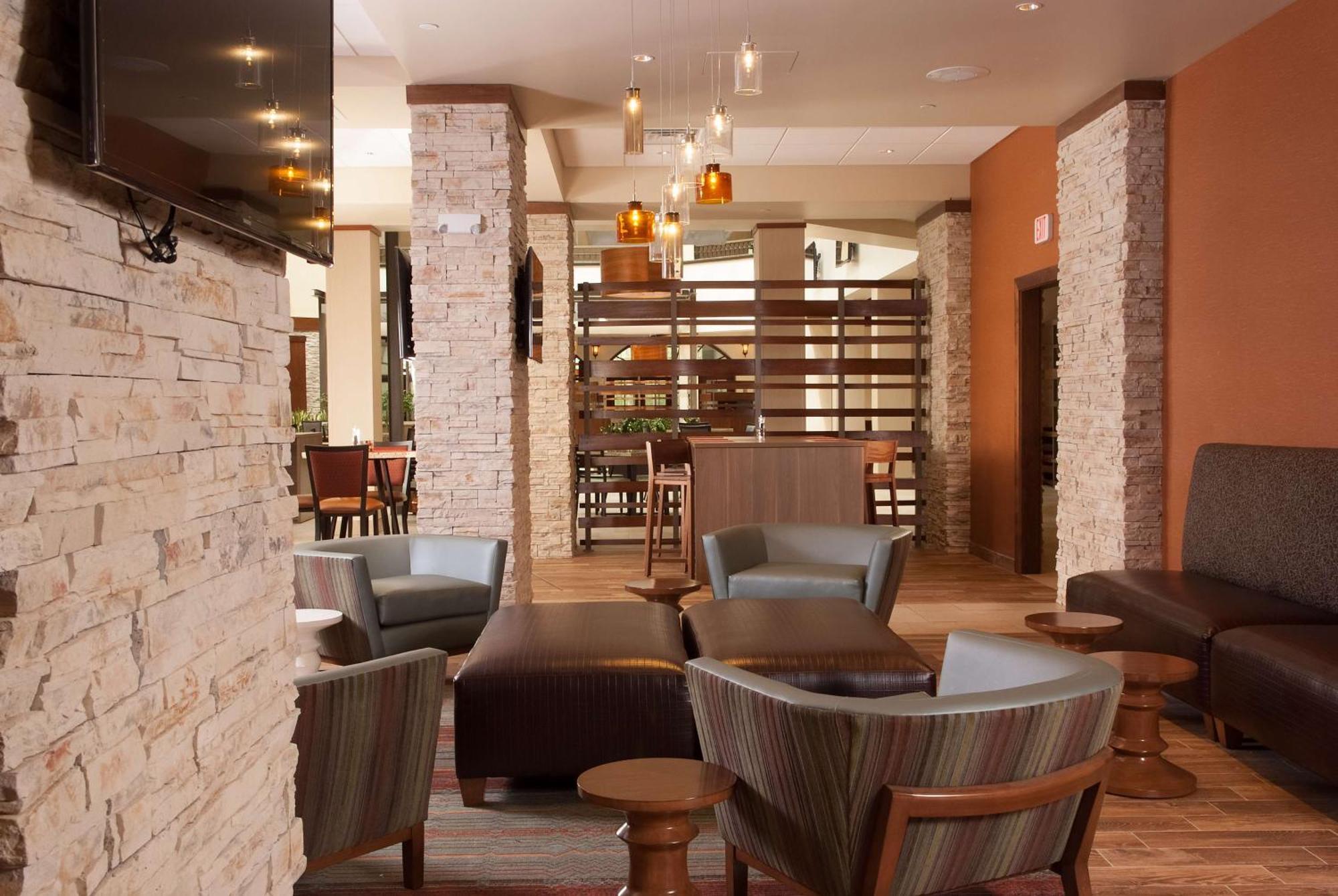 Embassy Suites By Hilton Nashville Airport Esterno foto