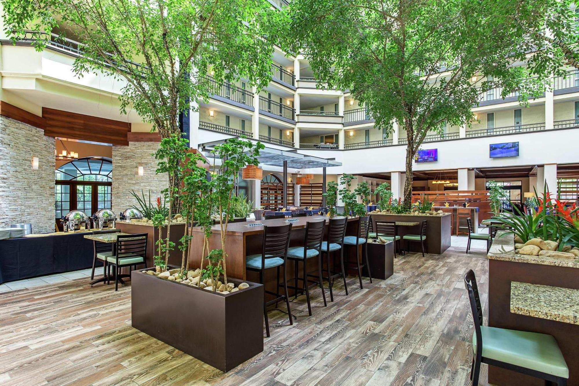 Embassy Suites By Hilton Nashville Airport Esterno foto